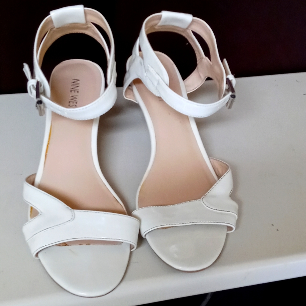 Nine West 8.5 Sandals
